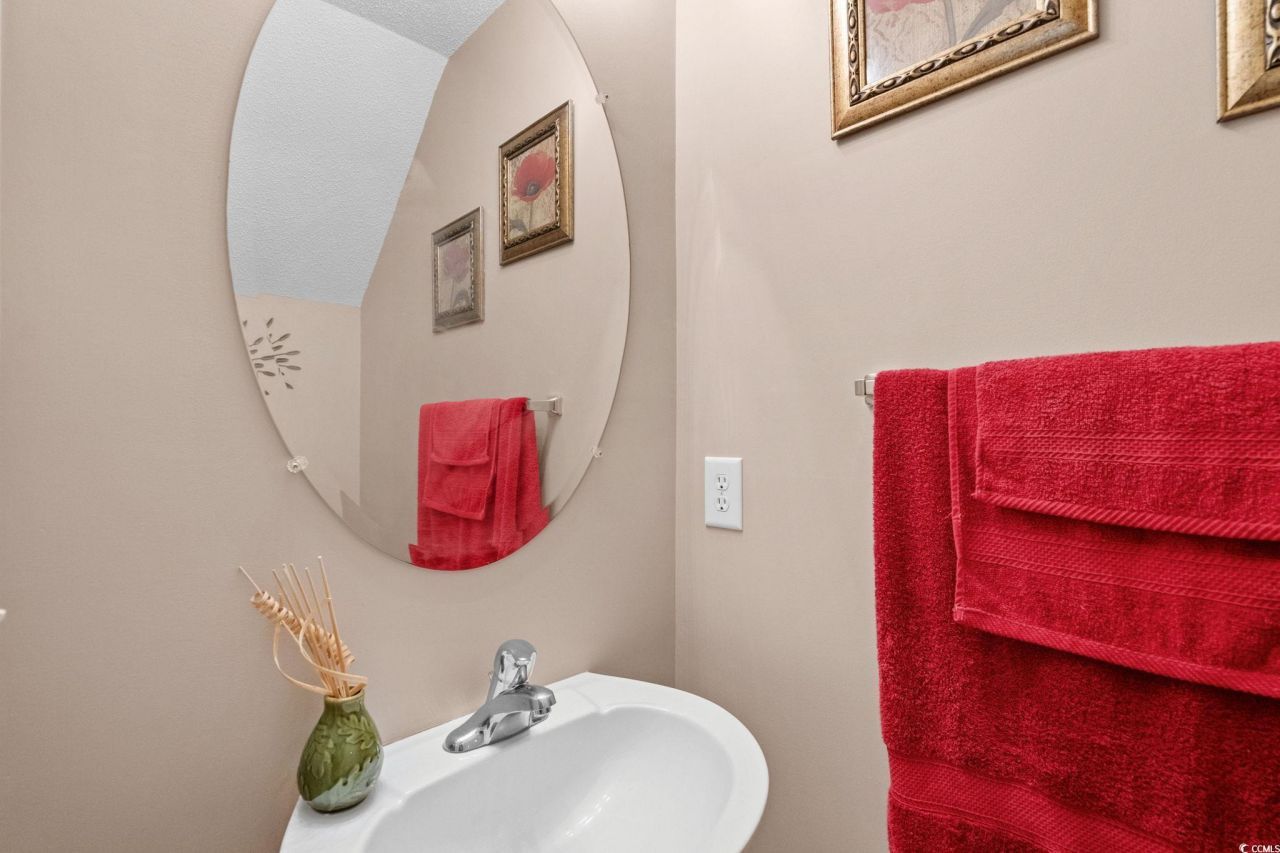 399 Seabert Rd. Photo 33