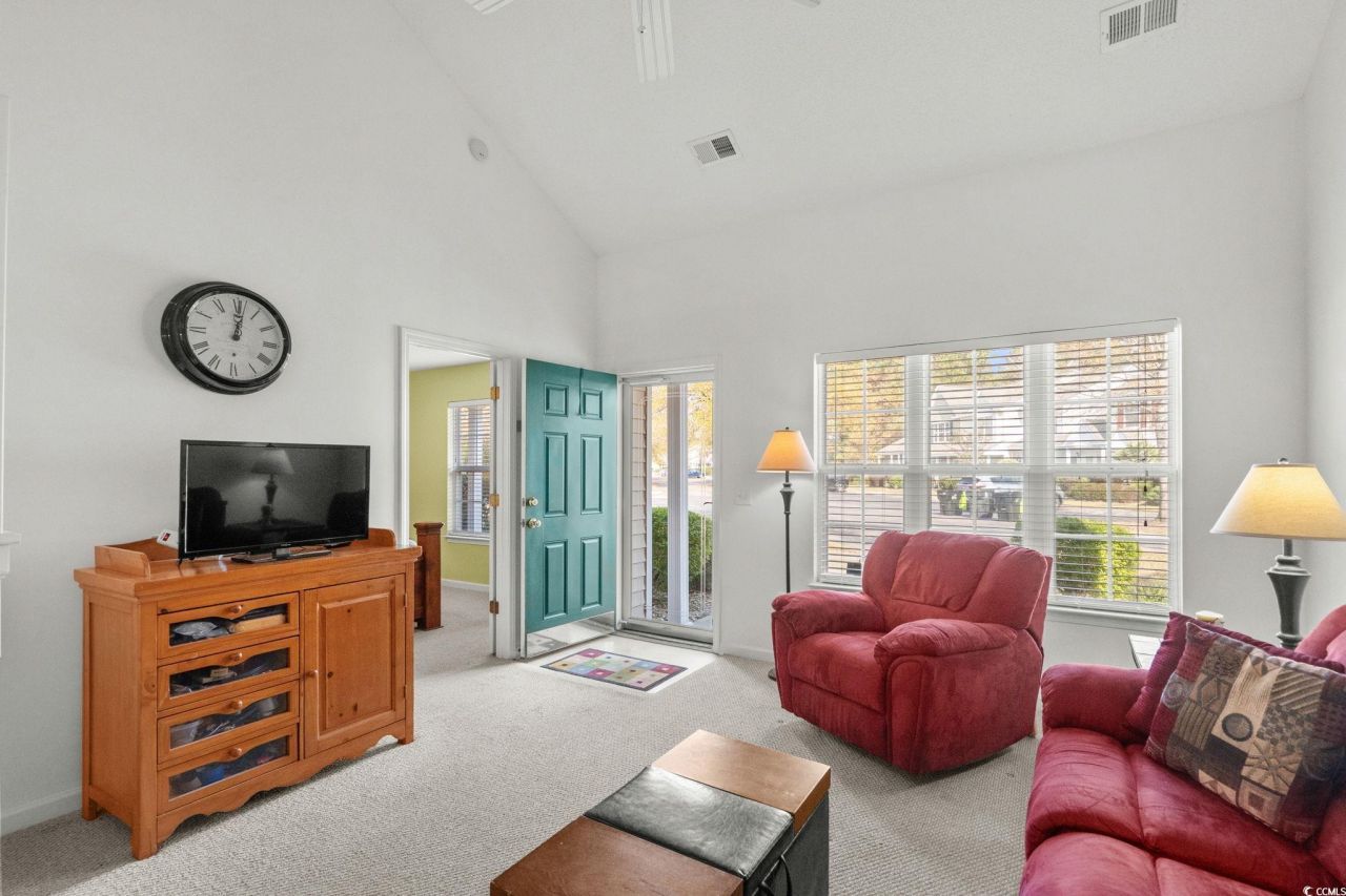 399 Seabert Rd. Photo 6