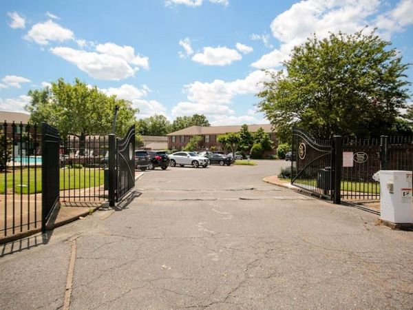 1205 BRISTOL DR, Unit 14, Memphis, TN 38119