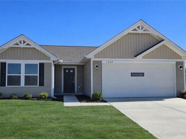 1369 Goldenrod Drive, Troy, OH 45373