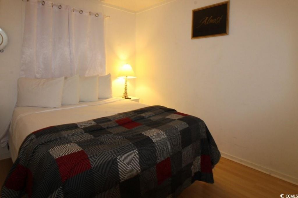 5905 S Kings Hwy. Photo 16