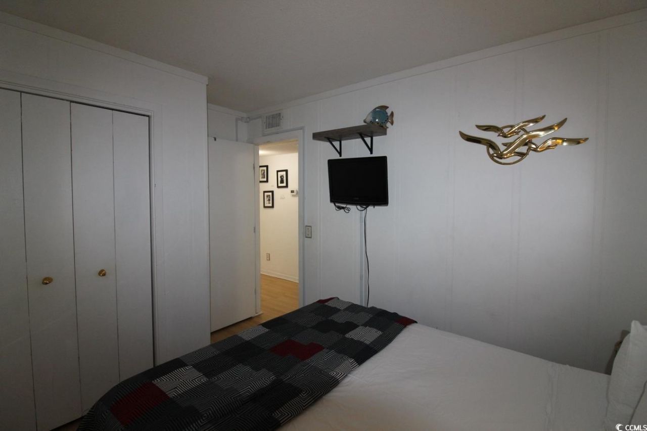 5905 S Kings Hwy. Photo 17