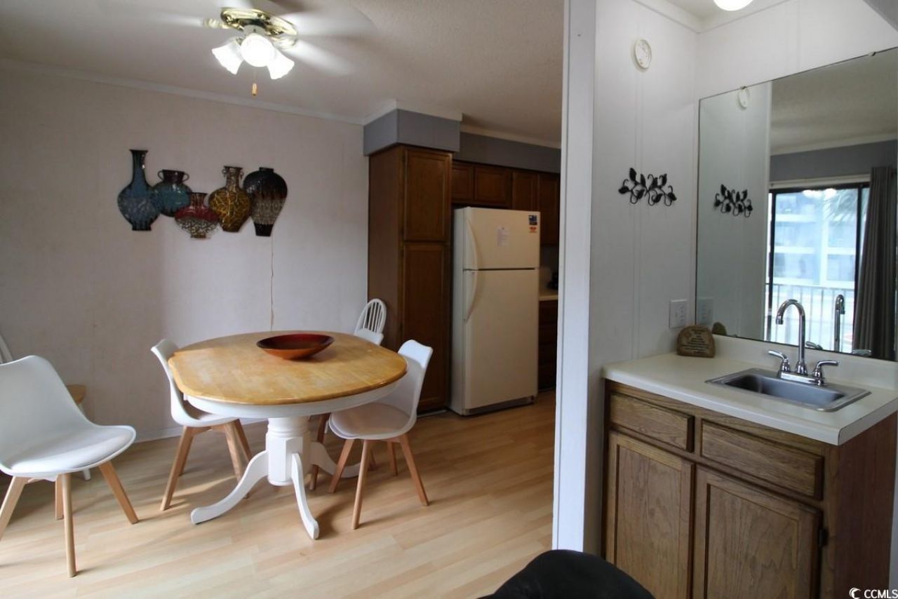 5905 S Kings Hwy. Photo 8