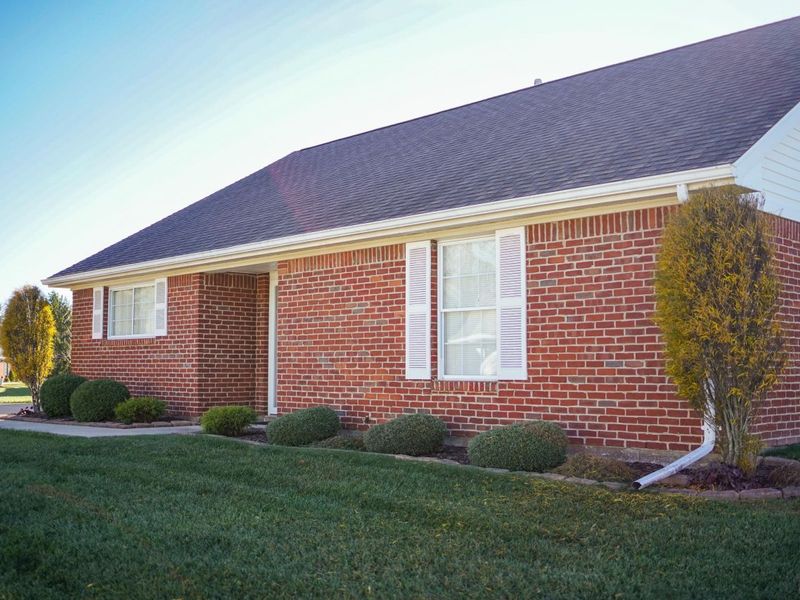 1831 Pinehurst Drive, Unit 37, Springfield, OH 45502 Photo 2