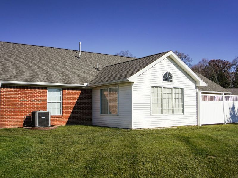 1831 Pinehurst Drive, Unit 37, Springfield, OH 45502 Photo 3