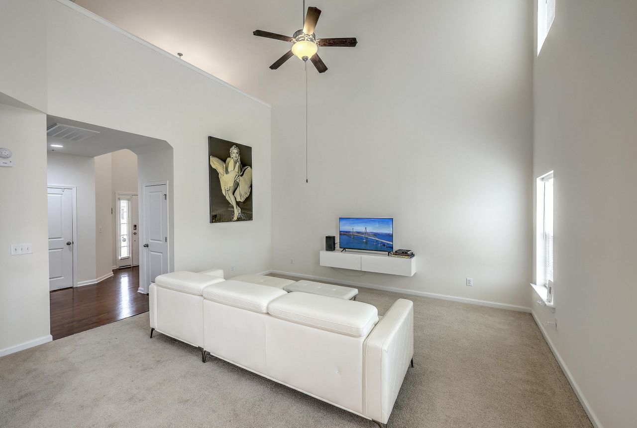 232 Swamp Creek Lane Photo 7