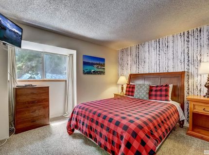 758 Milky Way Court, Unit B, Stateline, NV 89449 Photo