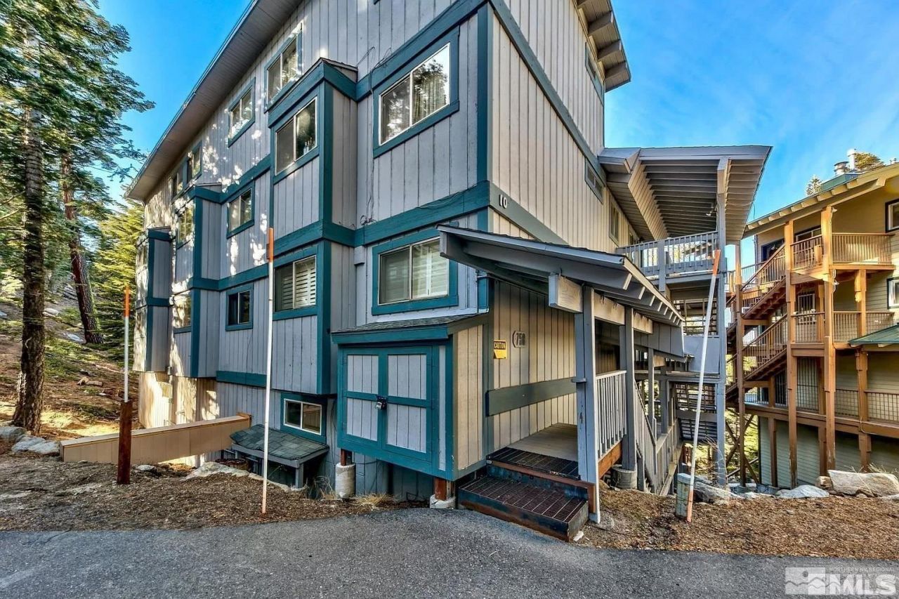 758 Milky Way Court, Unit B, Stateline, NV 89449 Photo