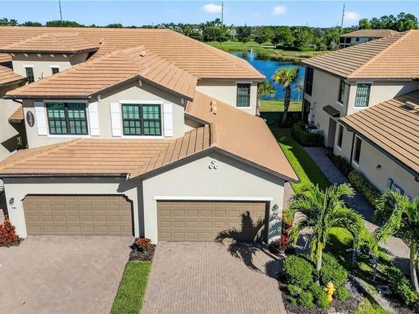 2361 Anguilla DR, Unit 102, NAPLES, FL 34120
