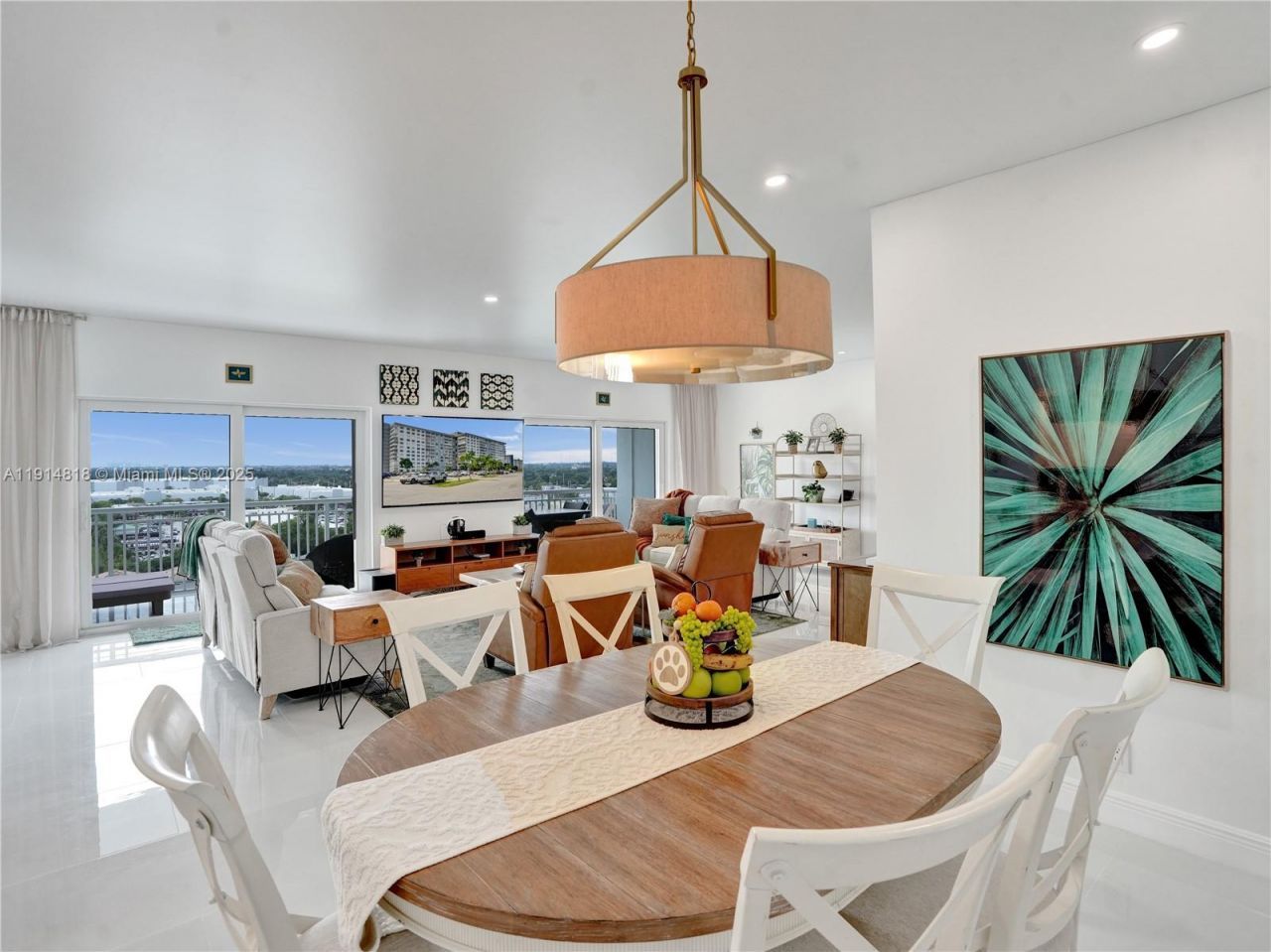 3800 Hillcrest Dr, Unit 1204, Hollywood, FL 33021 Photo