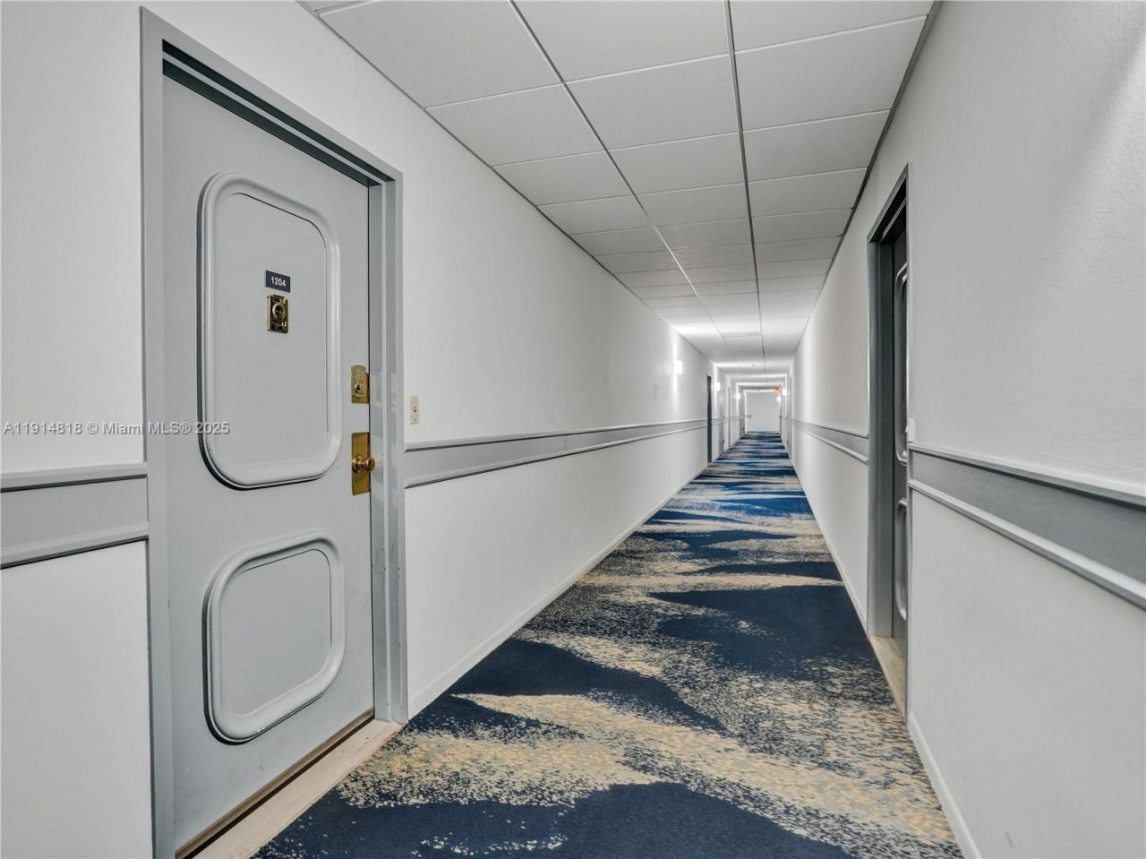 3800 Hillcrest Dr, Unit 1204, Hollywood, FL 33021 Photo