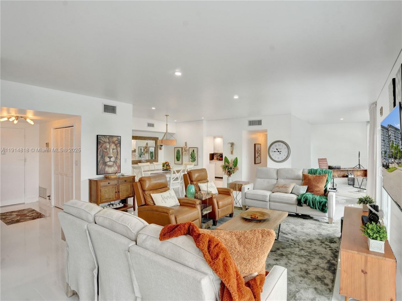 3800 Hillcrest Dr, Unit 1204, Hollywood, FL 33021 Photo