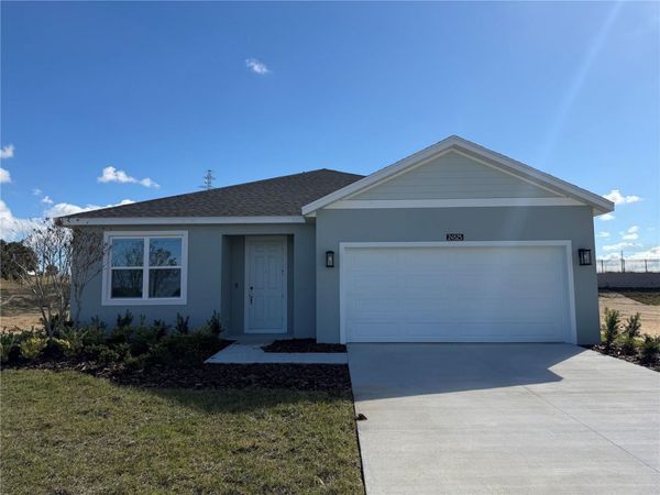 24525 HODGES RESERVE AVENUE, HOWEY IN THE HILLS, FL 34737