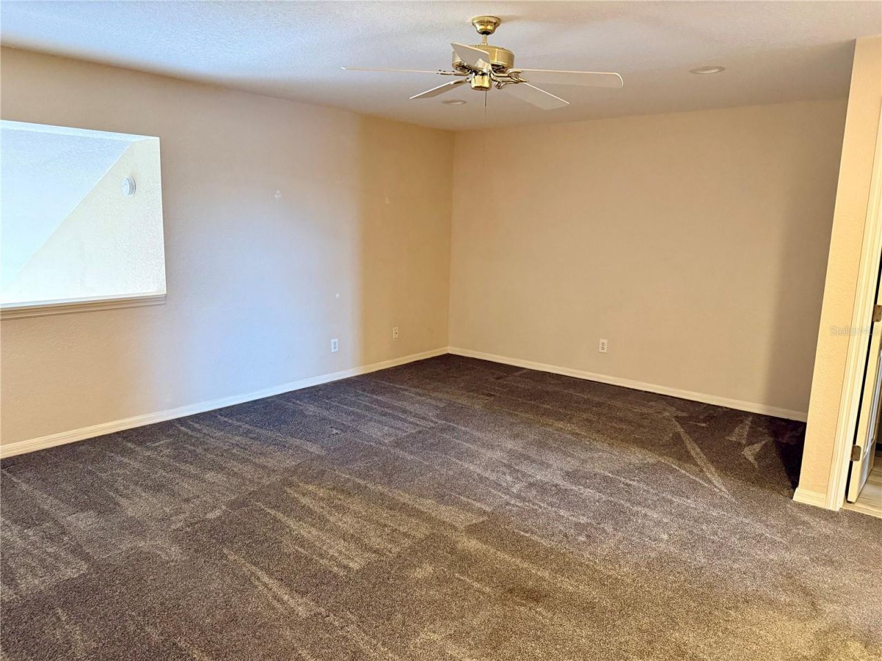 6400 46th Avenue N, Unit 63, Kenneth City, FL 33709 Photo