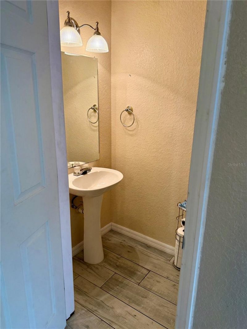 6400 46th Avenue N, Unit 63, Kenneth City, FL 33709 Photo