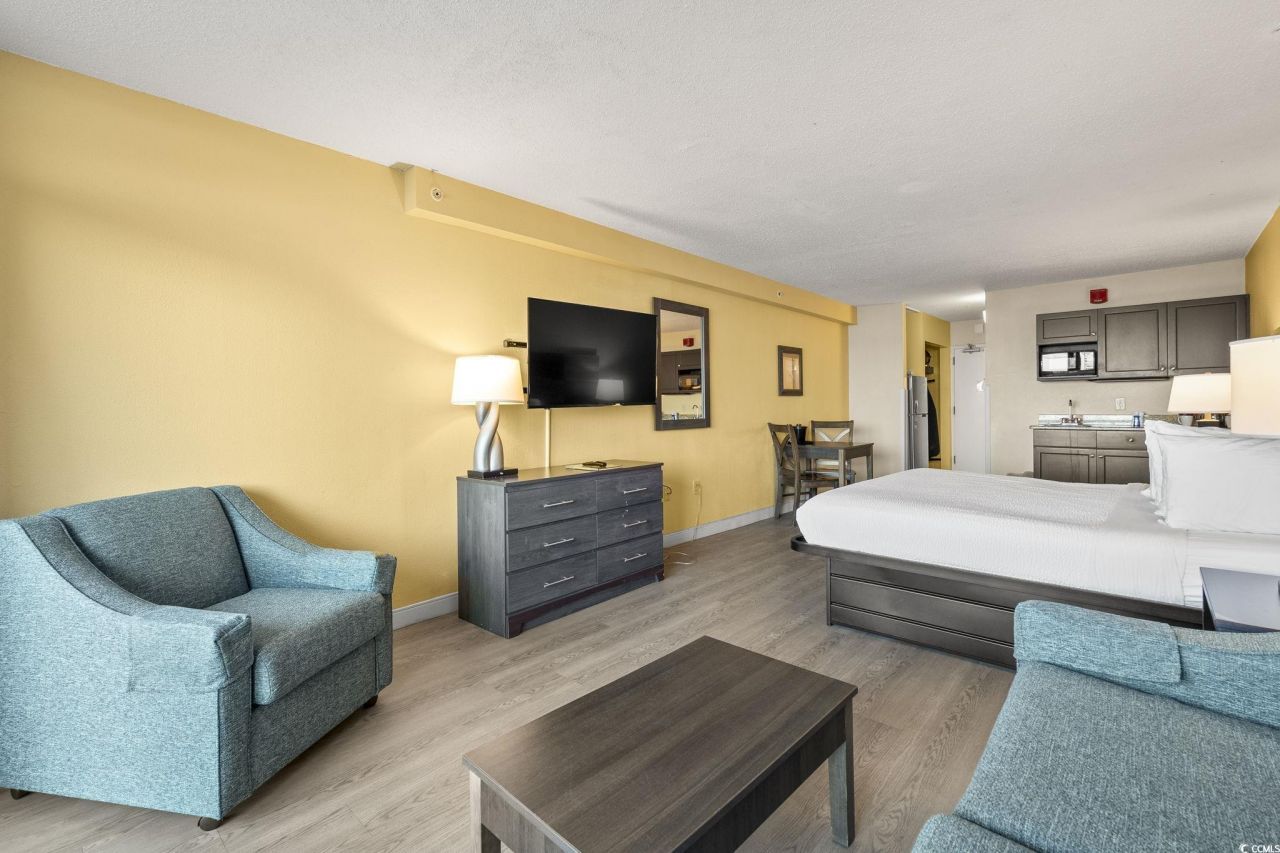 1501 S Ocean Blvd. Photo 9