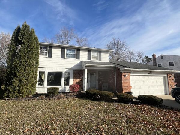 28400 Valley Forge Street, Southfield, MI 48076