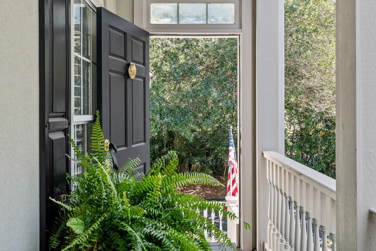 2433 Racquet Club Drive Photo 22