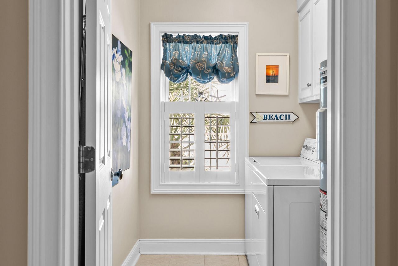 2433 Racquet Club Drive Photo 37