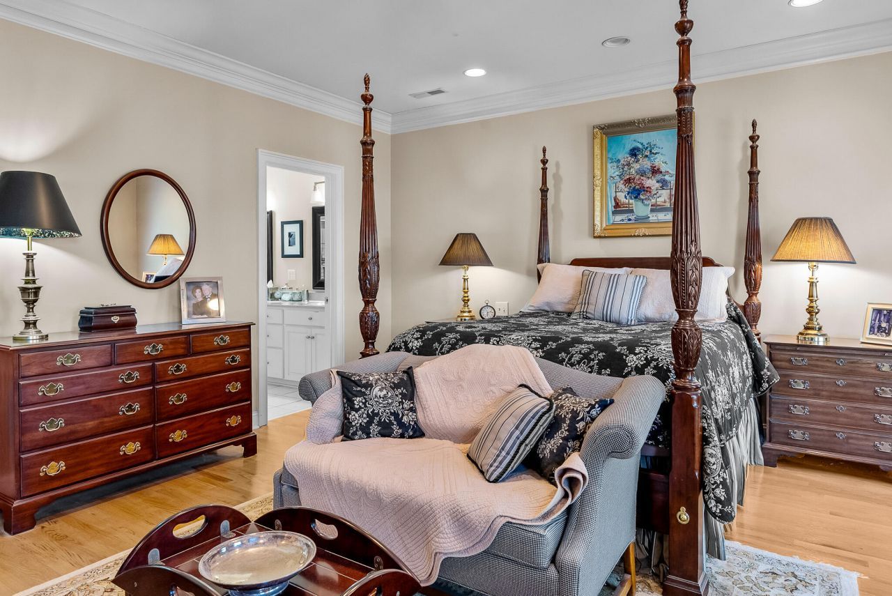 2433 Racquet Club Drive Photo 42