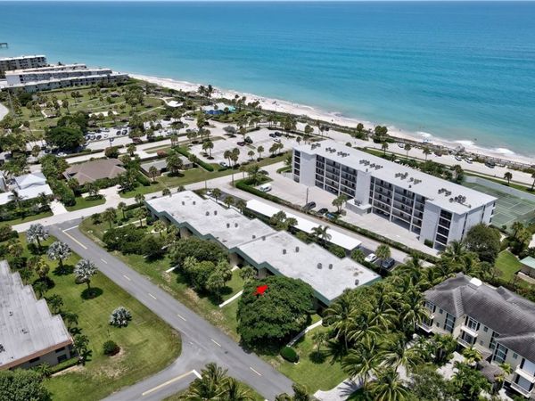 4142 Silver Palm Drive, Unit 11, Vero Beach, FL 32963