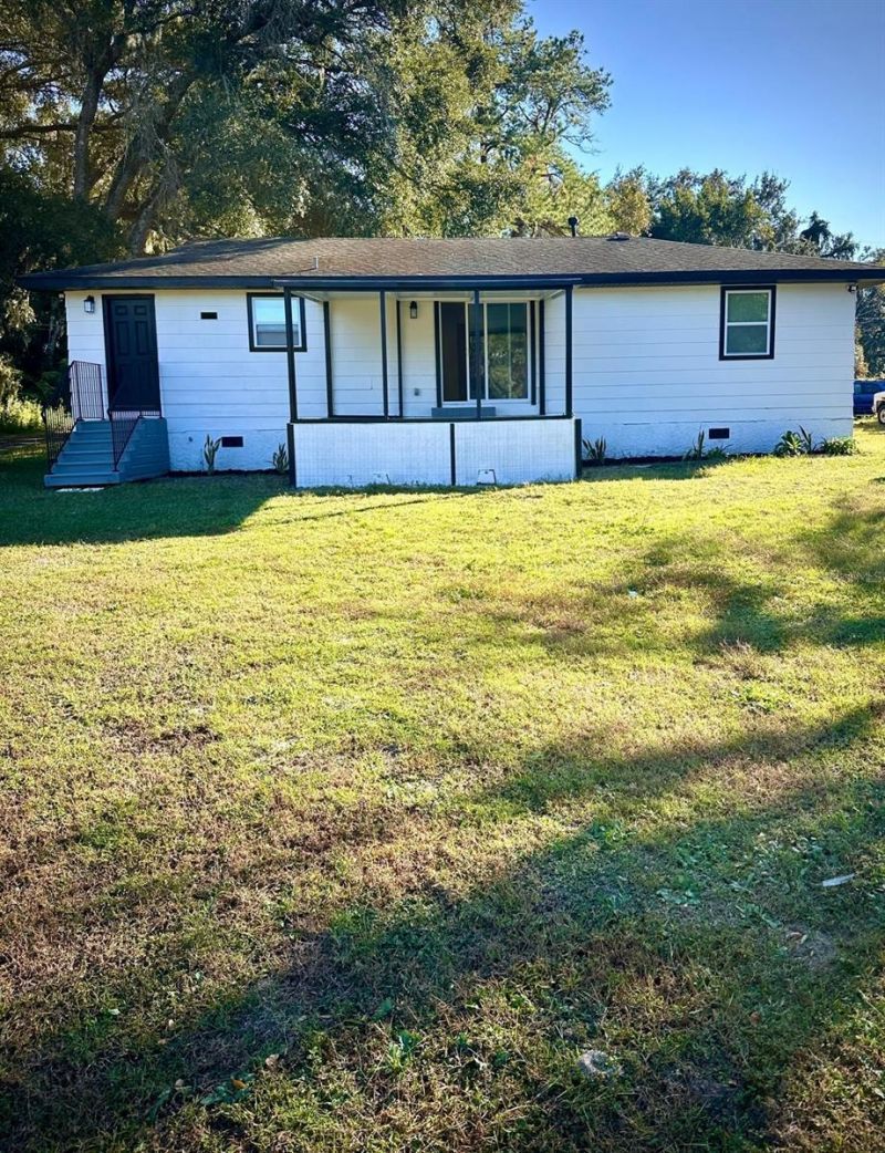 2732 Westside Drive, Leesburg, FL 34748 Photo