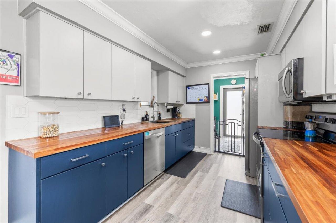 1716 SW 43rd Avenue, Fort Lauderdale, FL 33317 Photo