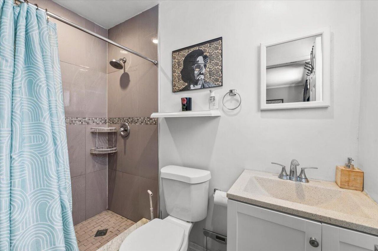 1716 SW 43rd Avenue, Fort Lauderdale, FL 33317 Photo