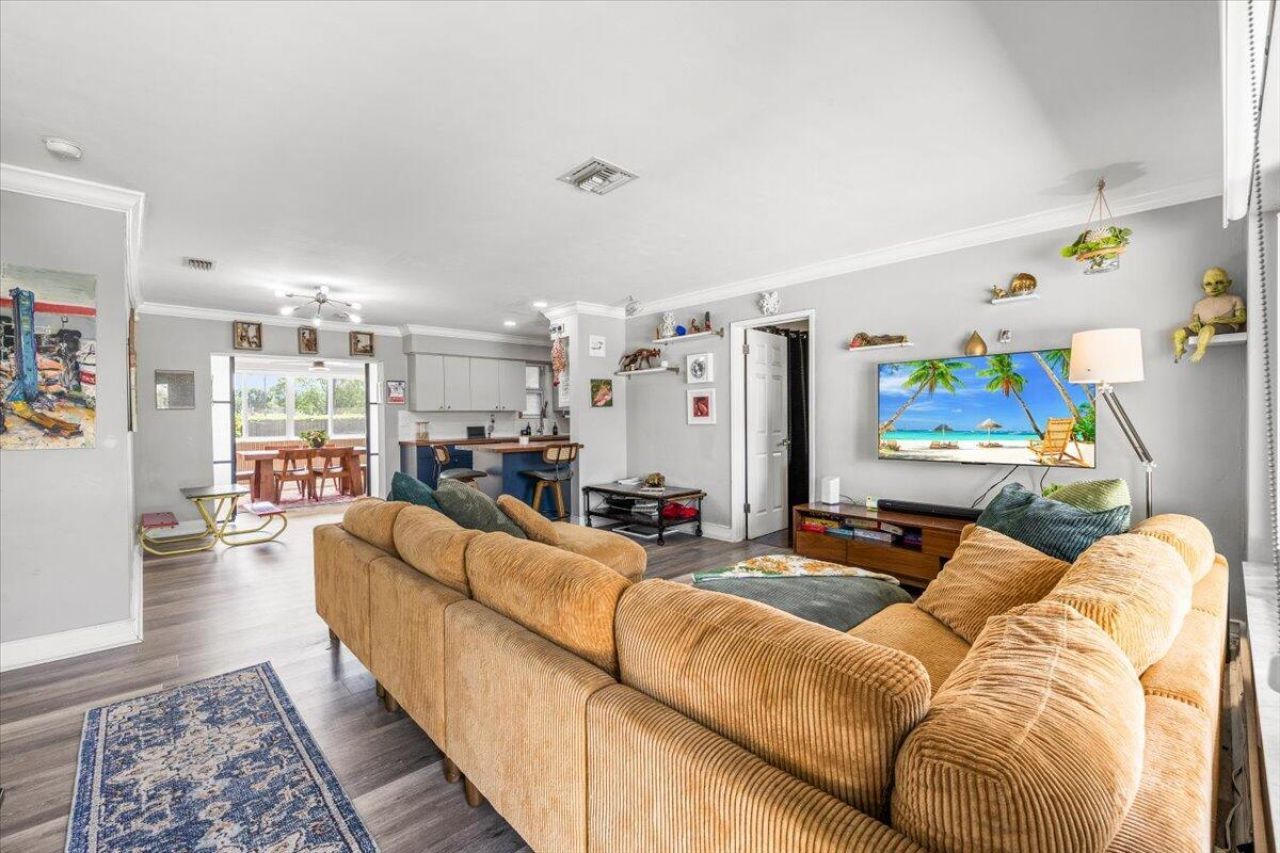 1716 SW 43rd Avenue, Fort Lauderdale, FL 33317 Photo