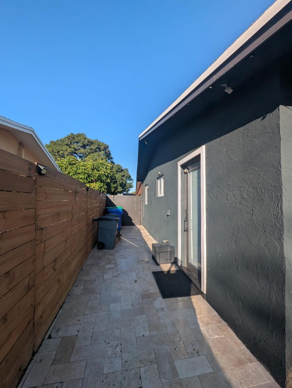 1716 SW 43rd Avenue, Fort Lauderdale, FL 33317 Photo