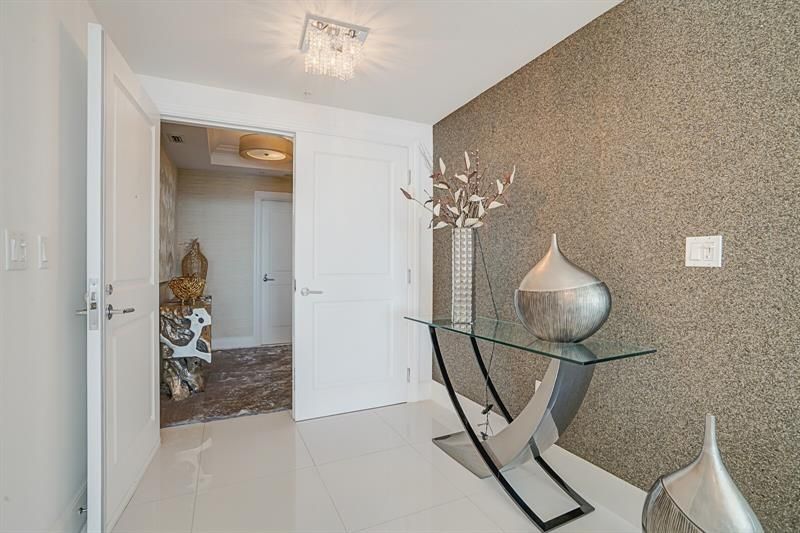 1 N Ocean Boulevard, Unit 903, Pompano Beach, FL 33062 Photo