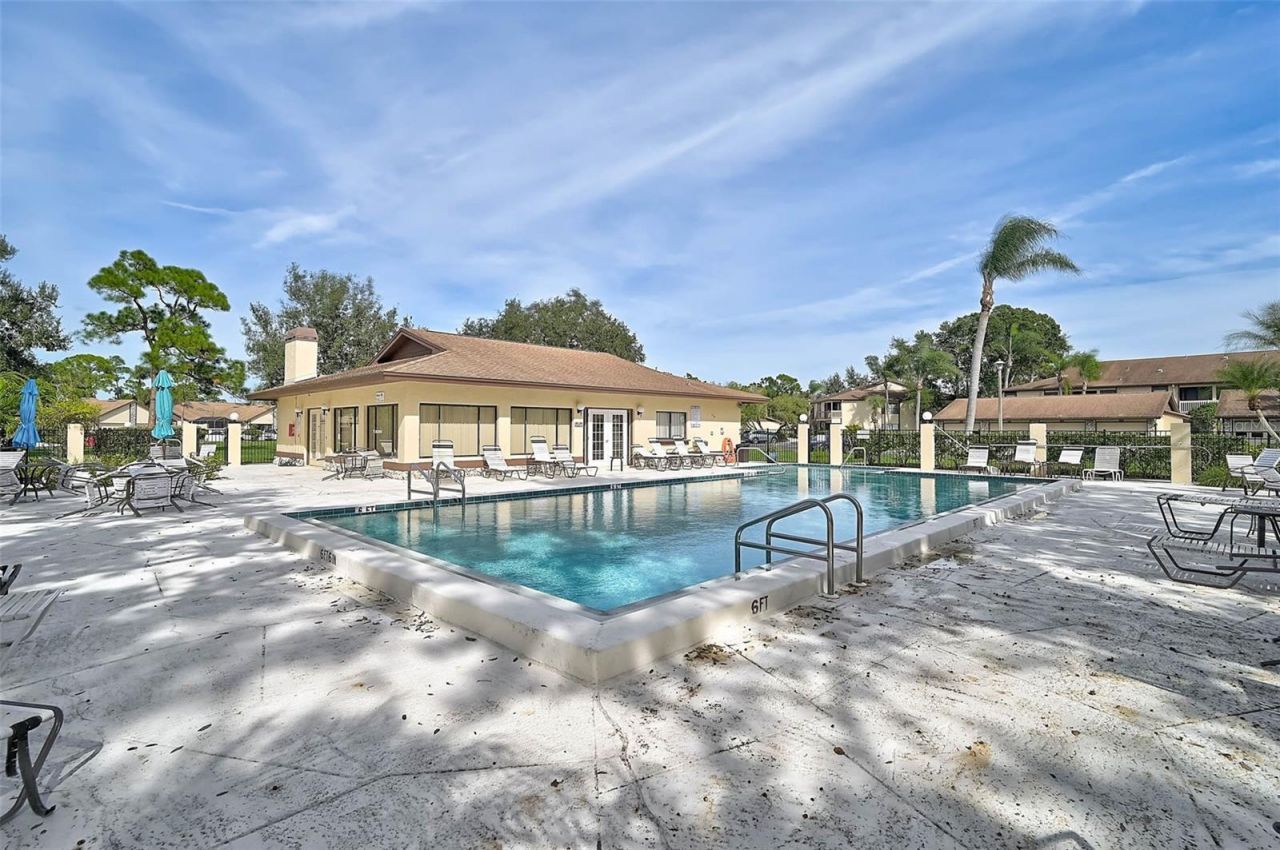 5633 Avista Drive, Unit 5634, Sarasota, FL 34243 Photo