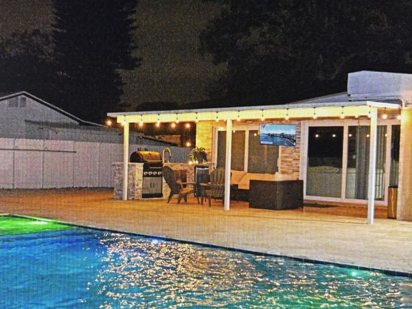 124 Davis Road, Palm Springs, FL 33461