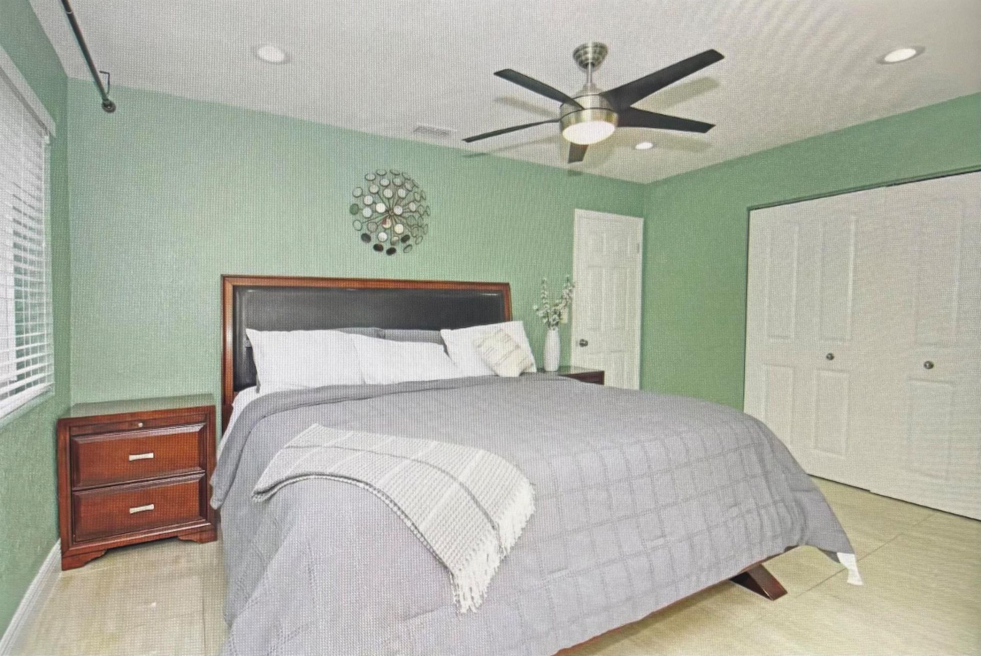 124 Davis Road, Palm Springs, FL 33461 Photo