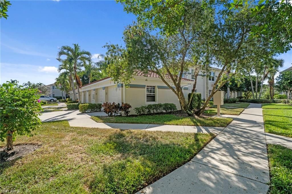 10831 Halfmoon Shoal Rd, Unit 104, Estero, FL 34135 Photo