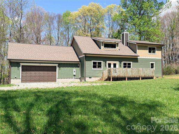 486 Hunter-Lysik Way, Laurel Springs, NC 28644