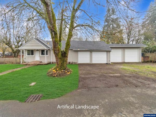 184 Greenwood Dr, Jefferson, OR 97352