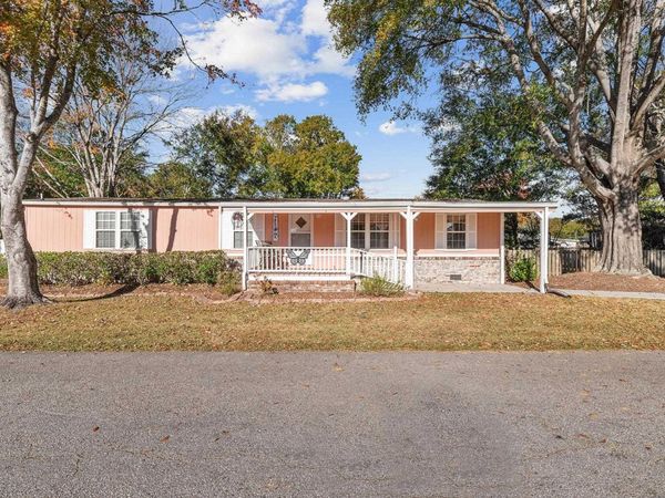 22 Crooked Island Circle, Murrells Inlet, SC 29576