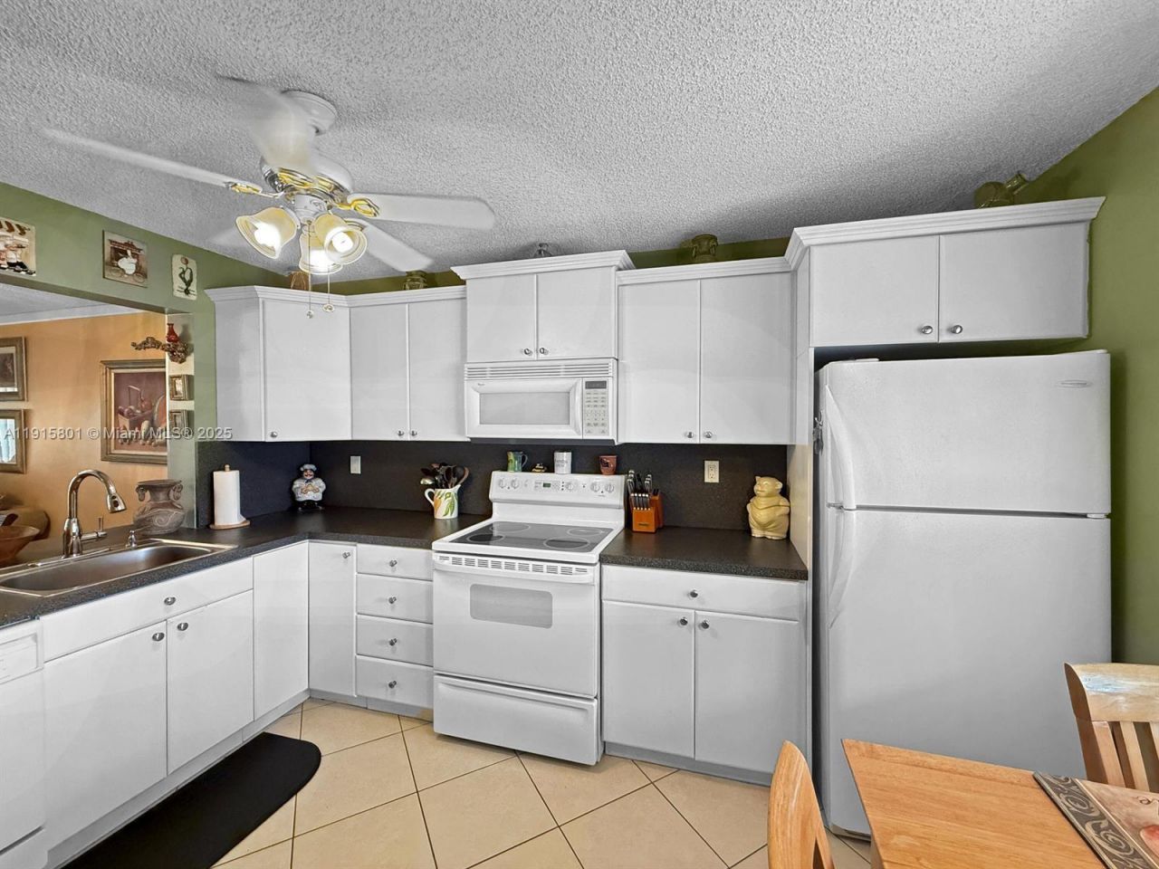 317 W Laurel Dr., Unit 1408, Margate, FL 33063 Photo