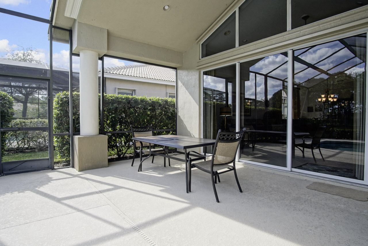 9009 Houndslake Court, Port Saint Lucie, FL 34986 Photo