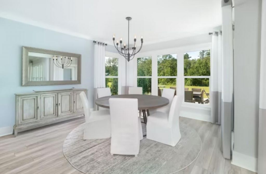 8020 Beeblossom Court Photo 5