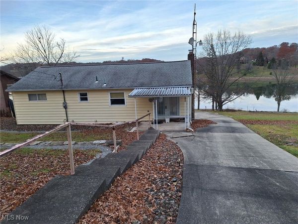 47813 Tomahawk Drive, Negley, OH 44441