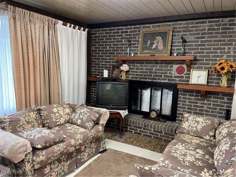 47813 Tomahawk Drive, Negley, OH 44441 Photo 16