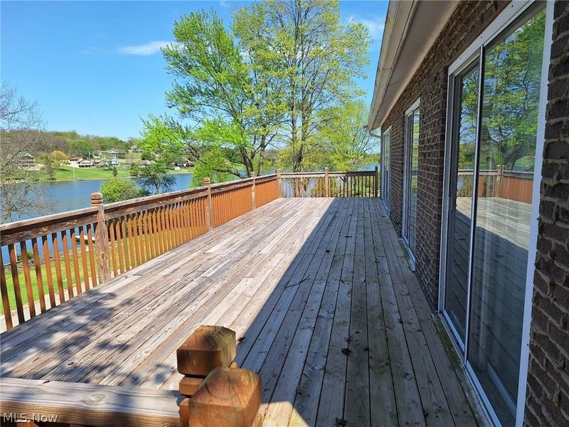 47813 Tomahawk Drive, Negley, OH 44441 Photo 3