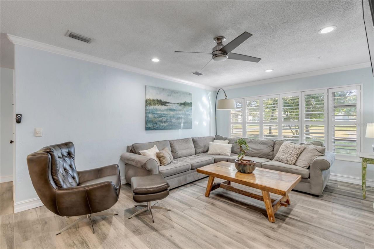 4602 Saxon Drive, New Smyrna Beach, FL 32169 Photo
