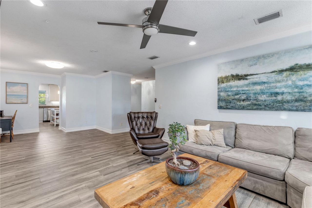 4602 Saxon Drive, New Smyrna Beach, FL 32169 Photo