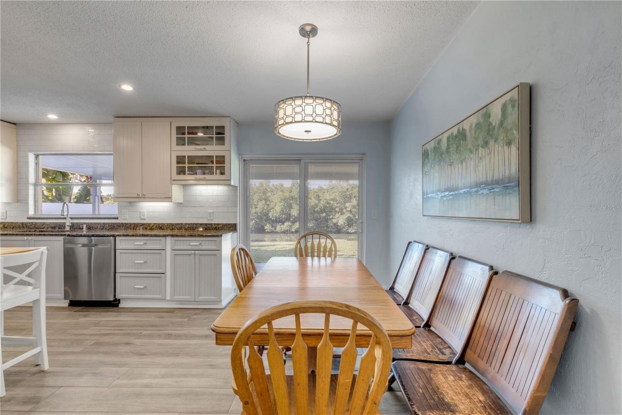 4602 Saxon Drive, New Smyrna Beach, FL 32169 Photo