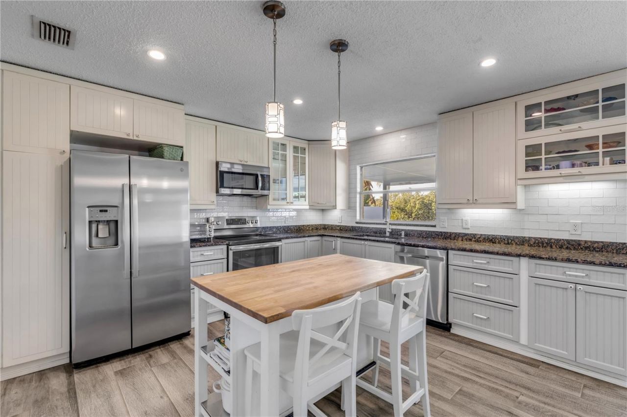 4602 Saxon Drive, New Smyrna Beach, FL 32169 Photo