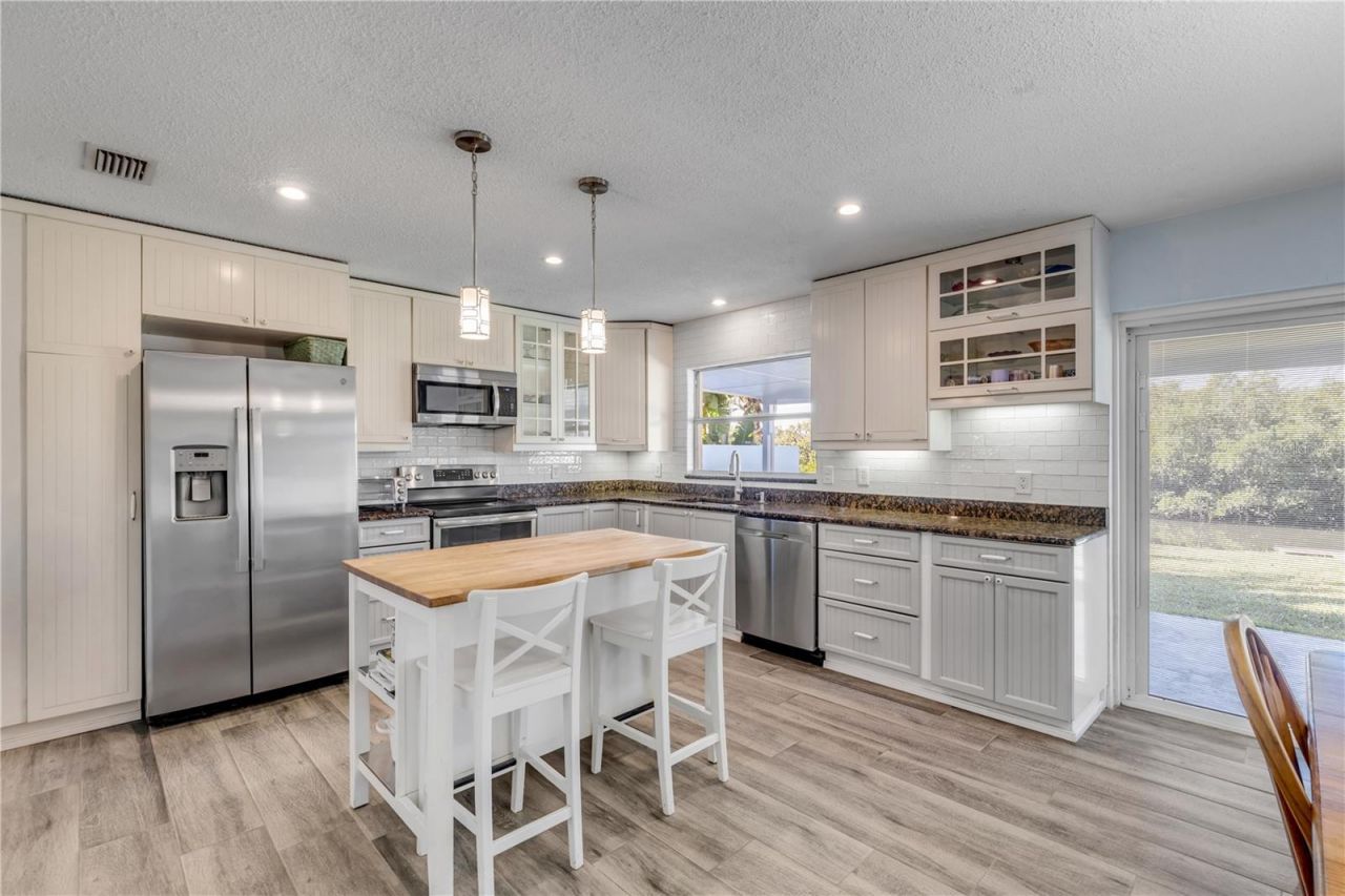 4602 Saxon Drive, New Smyrna Beach, FL 32169 Photo