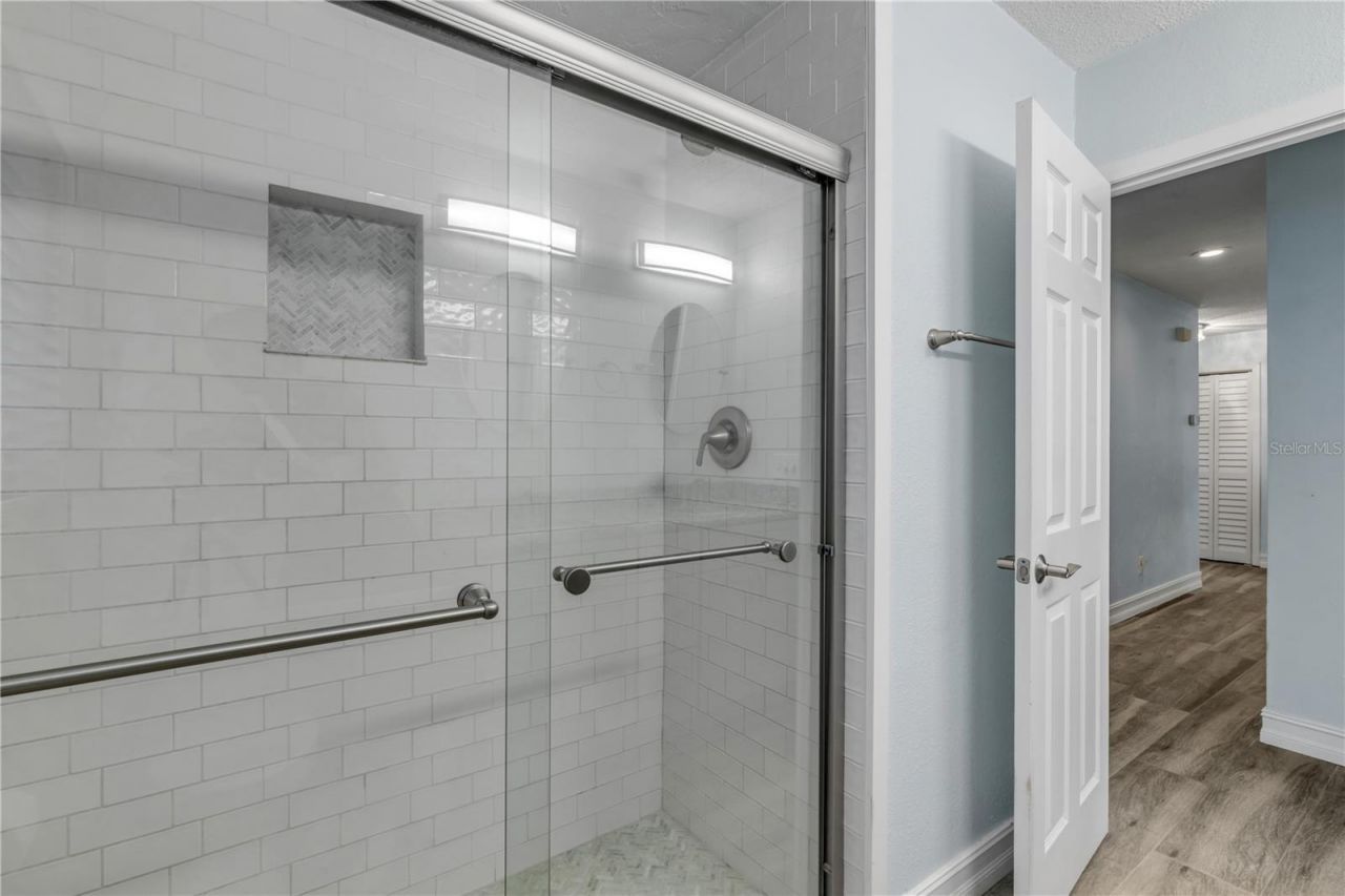 4602 Saxon Drive, New Smyrna Beach, FL 32169 Photo